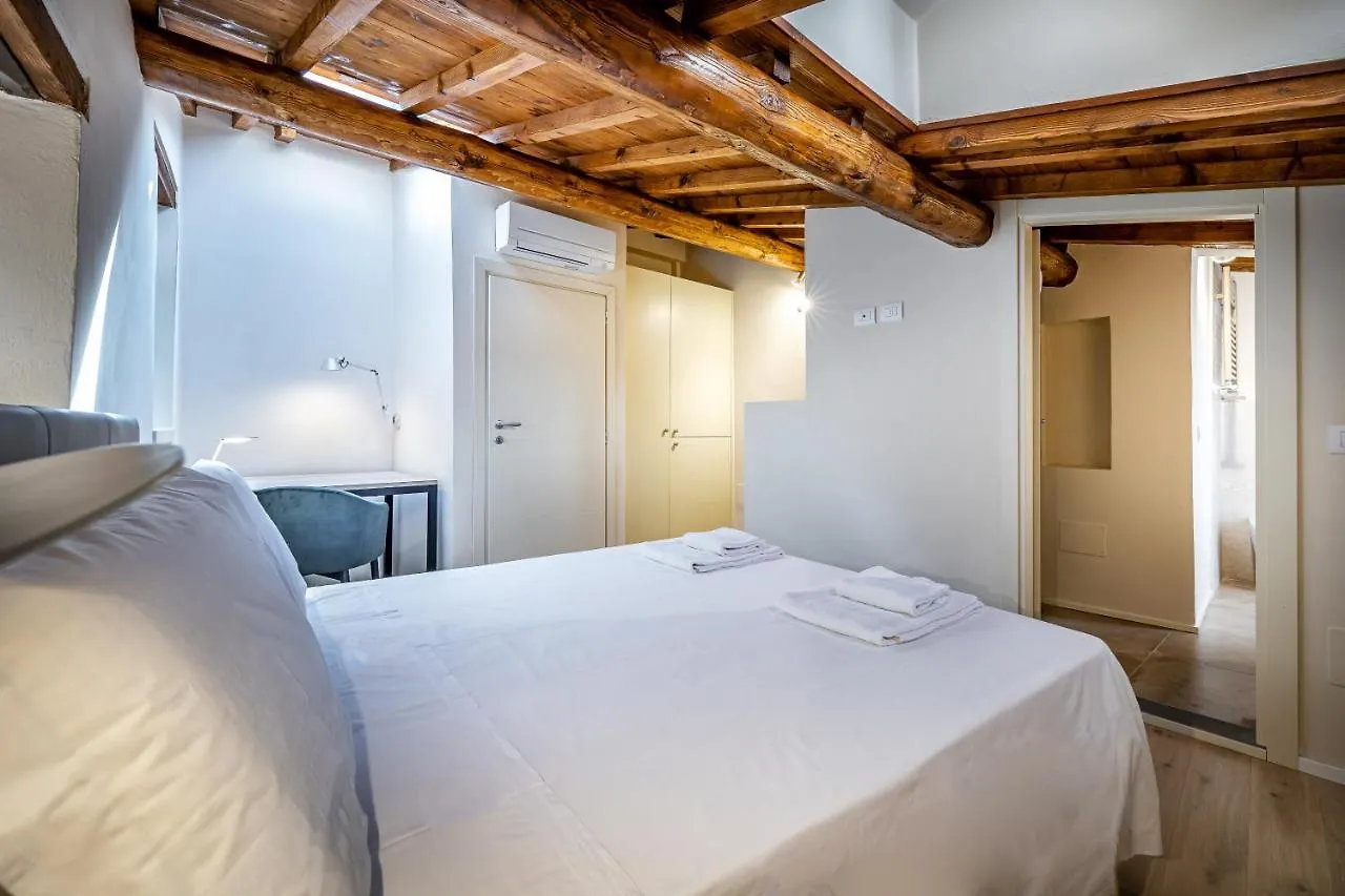 Yid Lovely Duomo Suite Apt Florence Italy