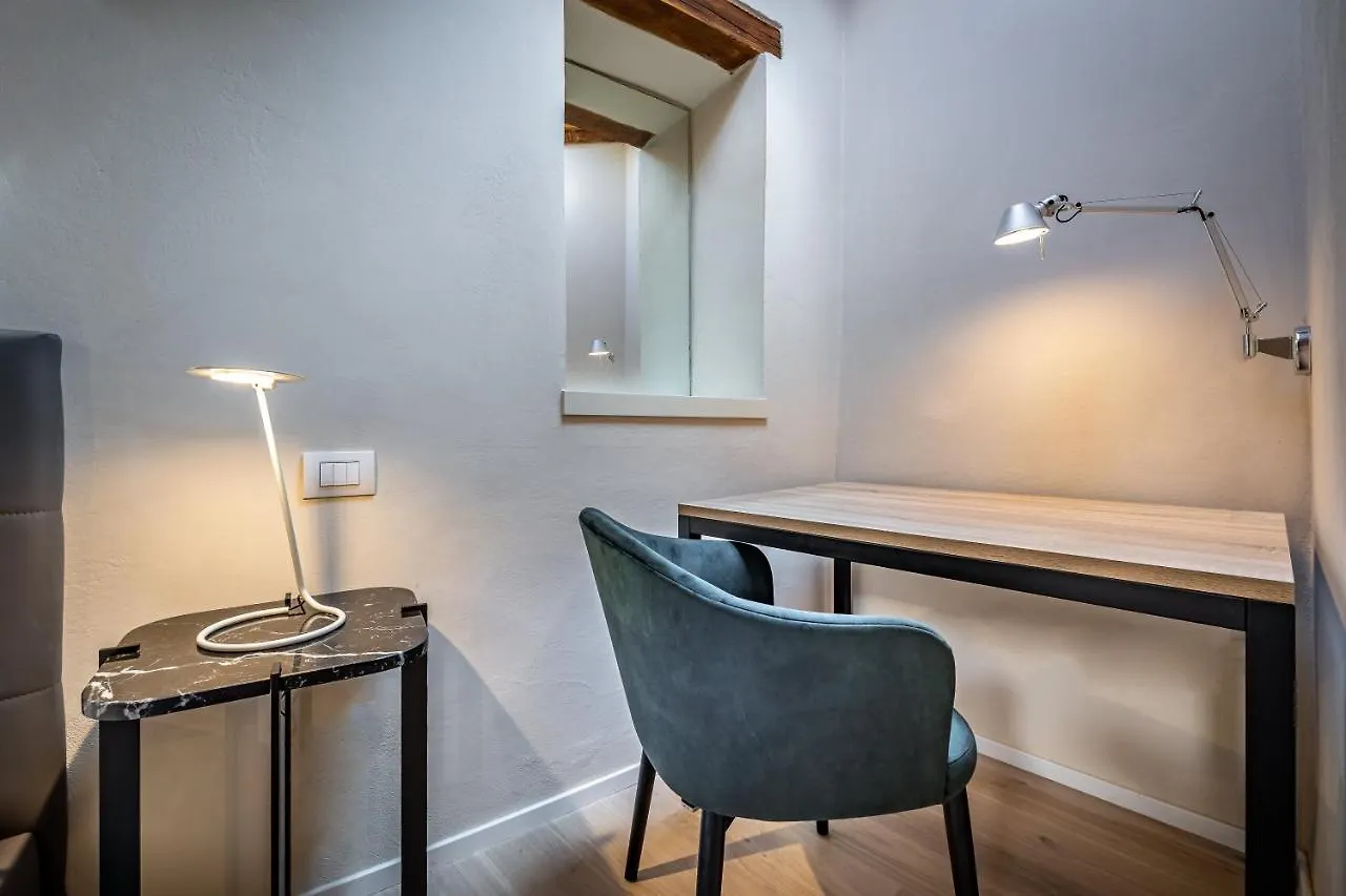 Yid Lovely Duomo Suite Apt Florence Apartment
